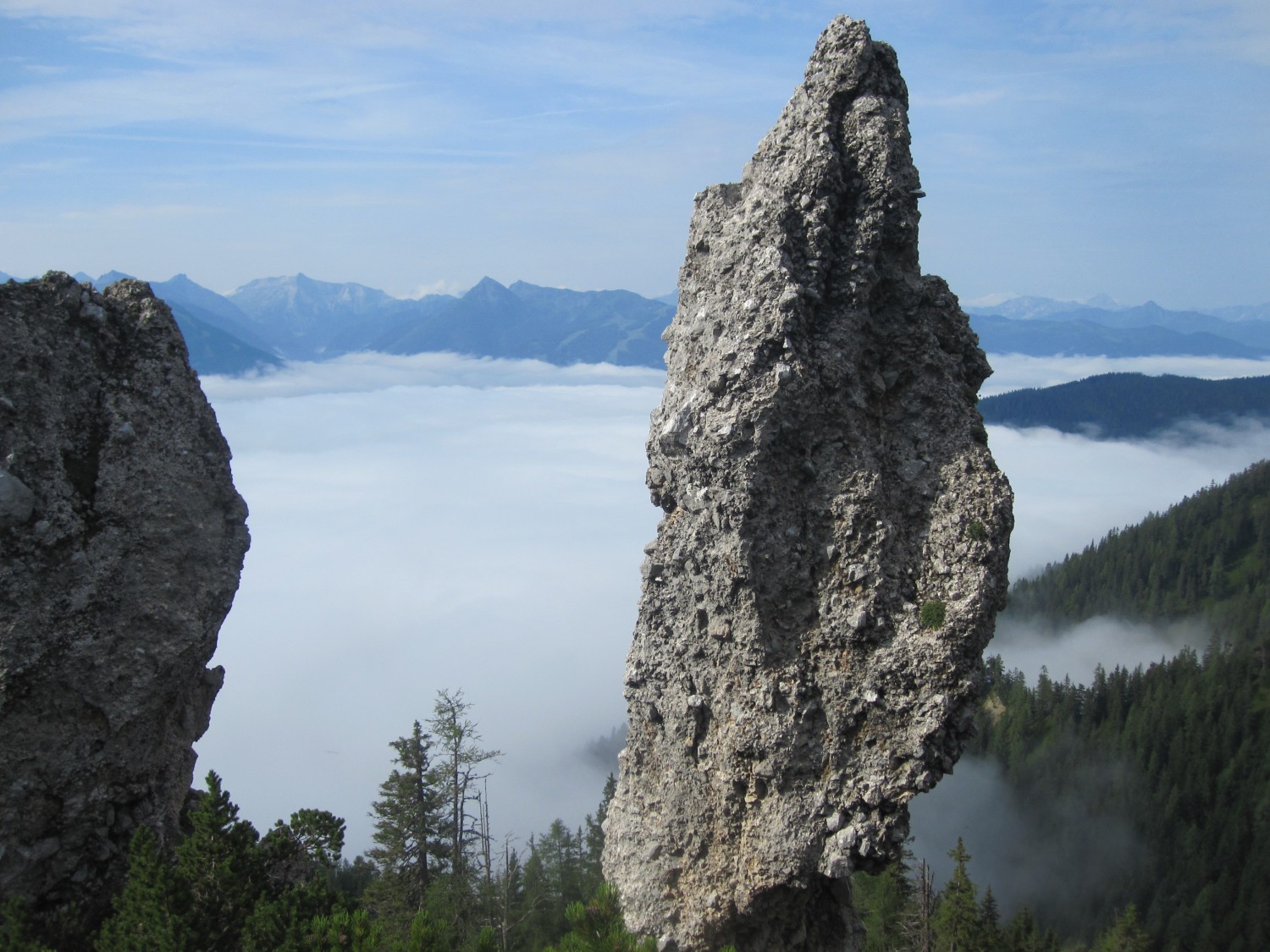 Steinerne Jungfrauen