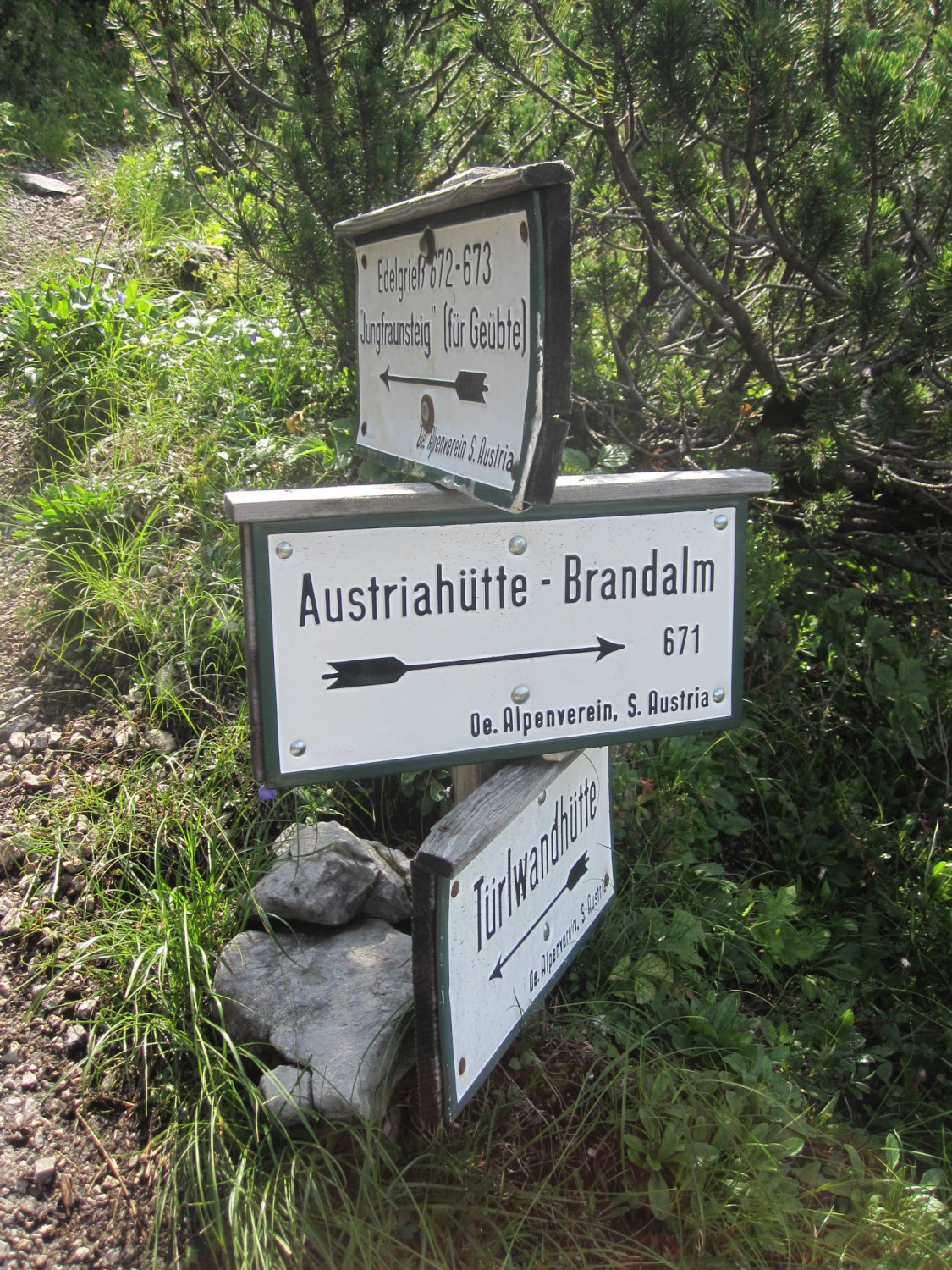 Abzweigung Edelgrieß - Austriahütte