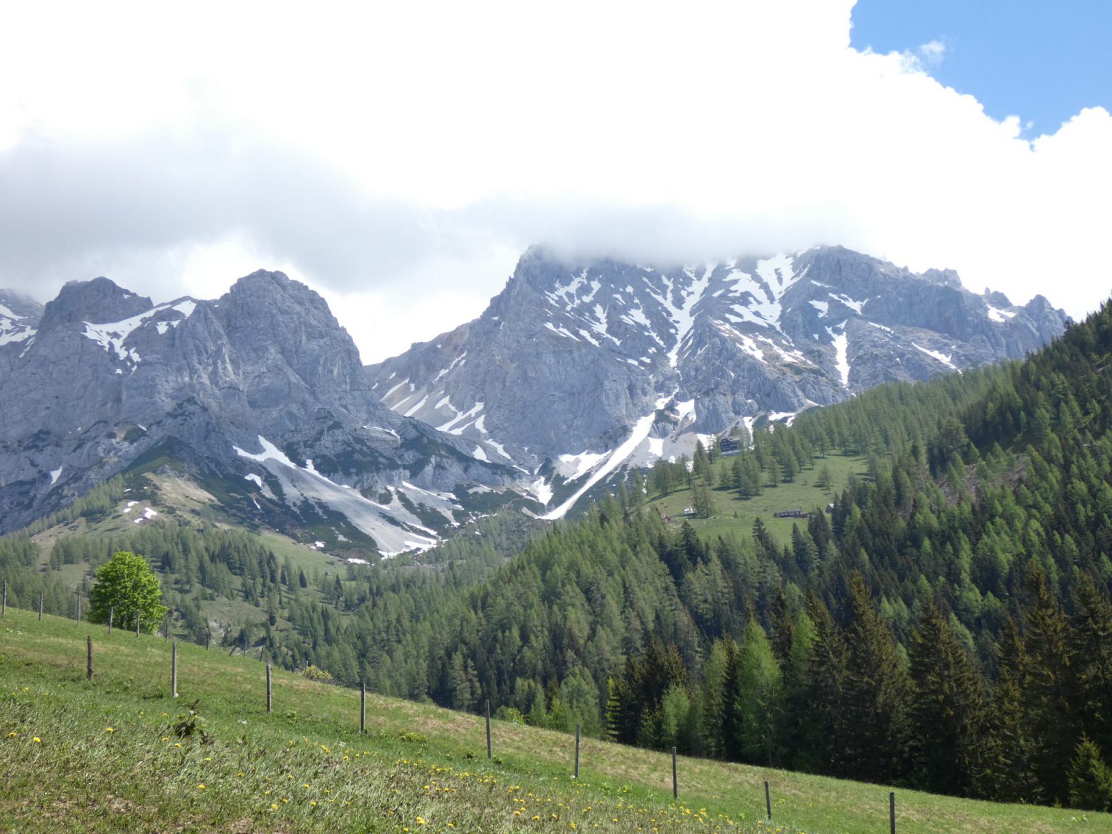 Blick zur Austriahütte und Brandalm