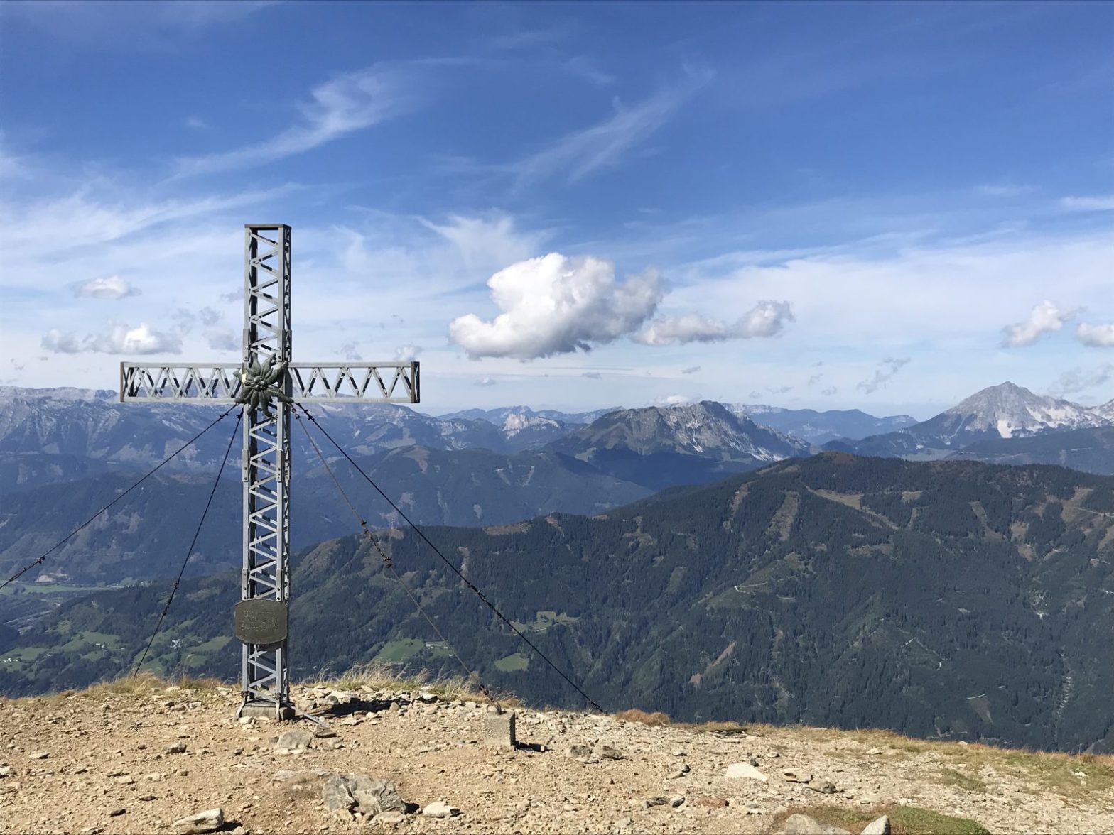 Gipfelkreuz Steinernes Manndl